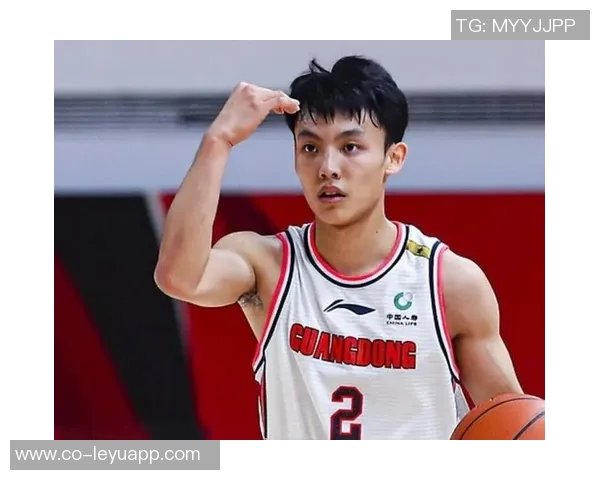 老里透露字母哥已开始投篮训练但短期内无复出时间表 老里透露字母哥已开始投篮训练但短期内无复出时间表