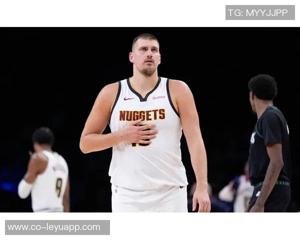 约基奇本赛季三双表现惊人前三节就完成十次三双的轻松之路